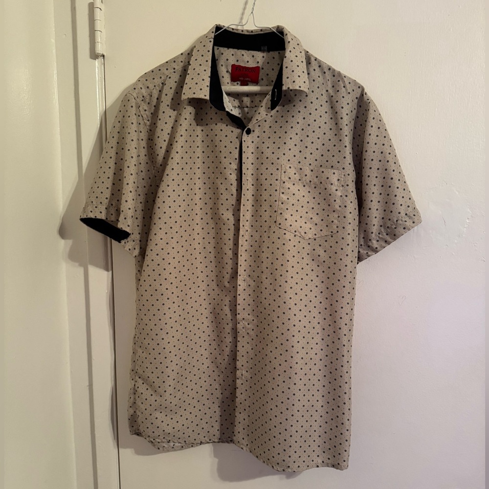 Patron blue and beige button up short sleeve MENS size xL